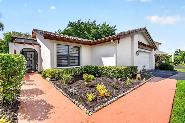 5791 Lakeview Mews Place, Boynton Beach, FL 33437