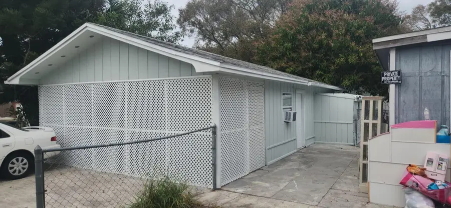 611 S 21st Street, Fort Pierce, FL 34950 - #3