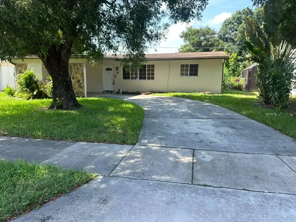 7231 Freedom Street, Hollywood, FL 33024 - #1