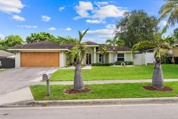 1750 17th Avenue N, Lake Worth Beach, FL 33460
