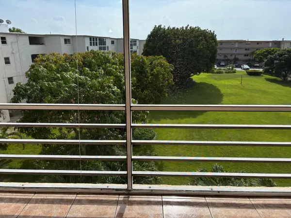 2615 NE 3rd Court #402, Boynton Beach, FL 33435