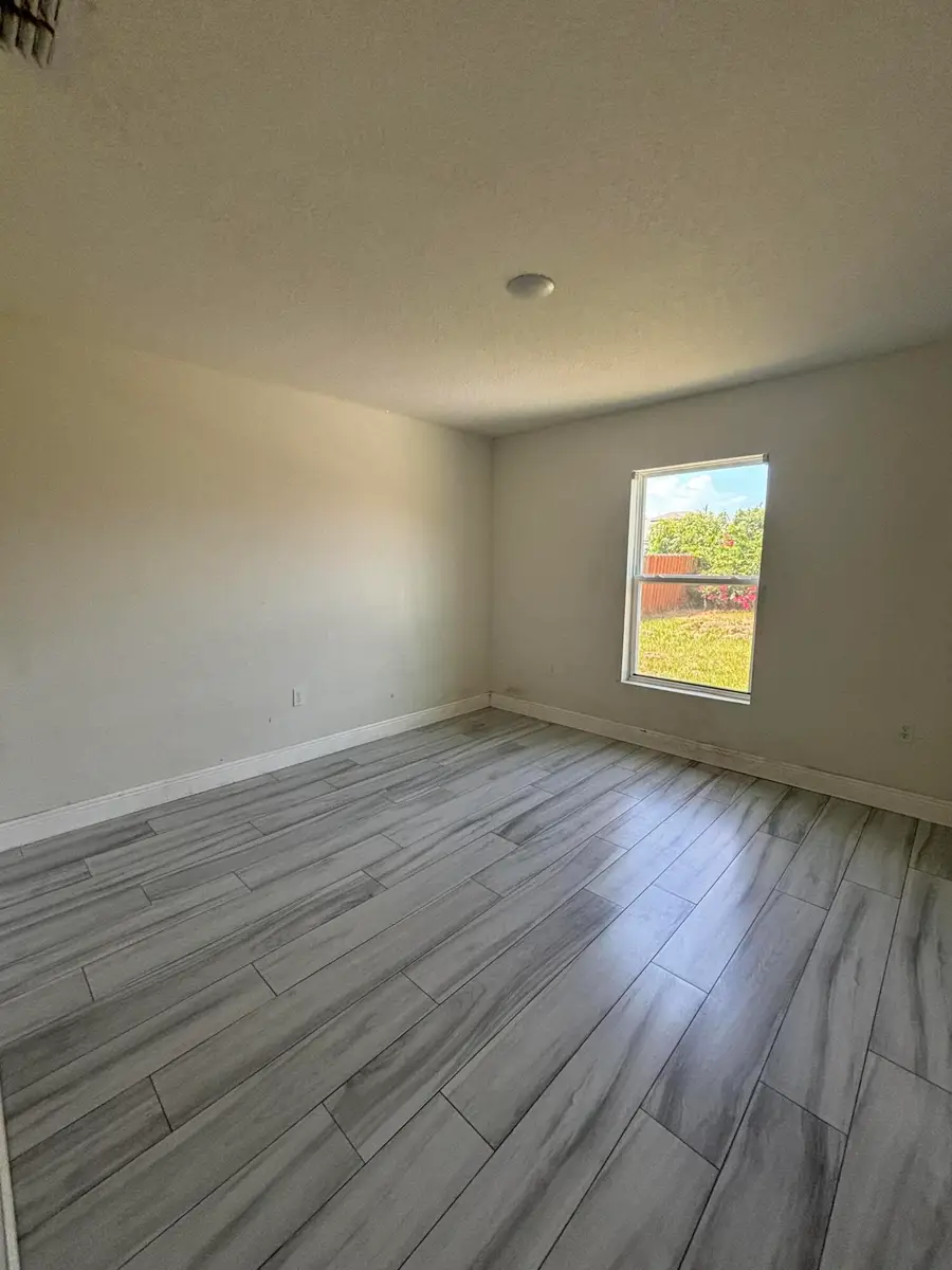 2231 SE Mariposa Avenue, Port Saint Lucie, FL 34952 - #3