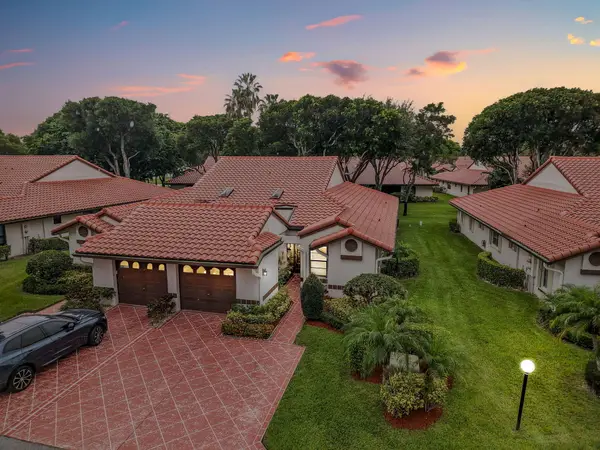 6353 Royal Manor Circle, Delray Beach, FL 33484
