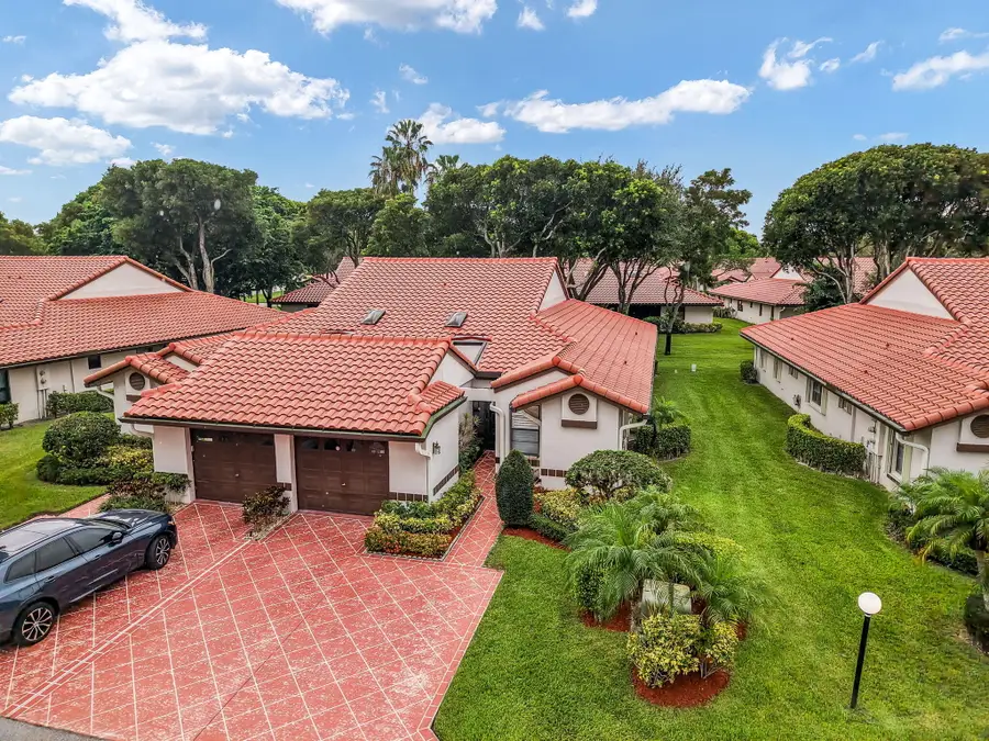 6353 Royal Manor Circle, Delray Beach, FL 33484 - #2