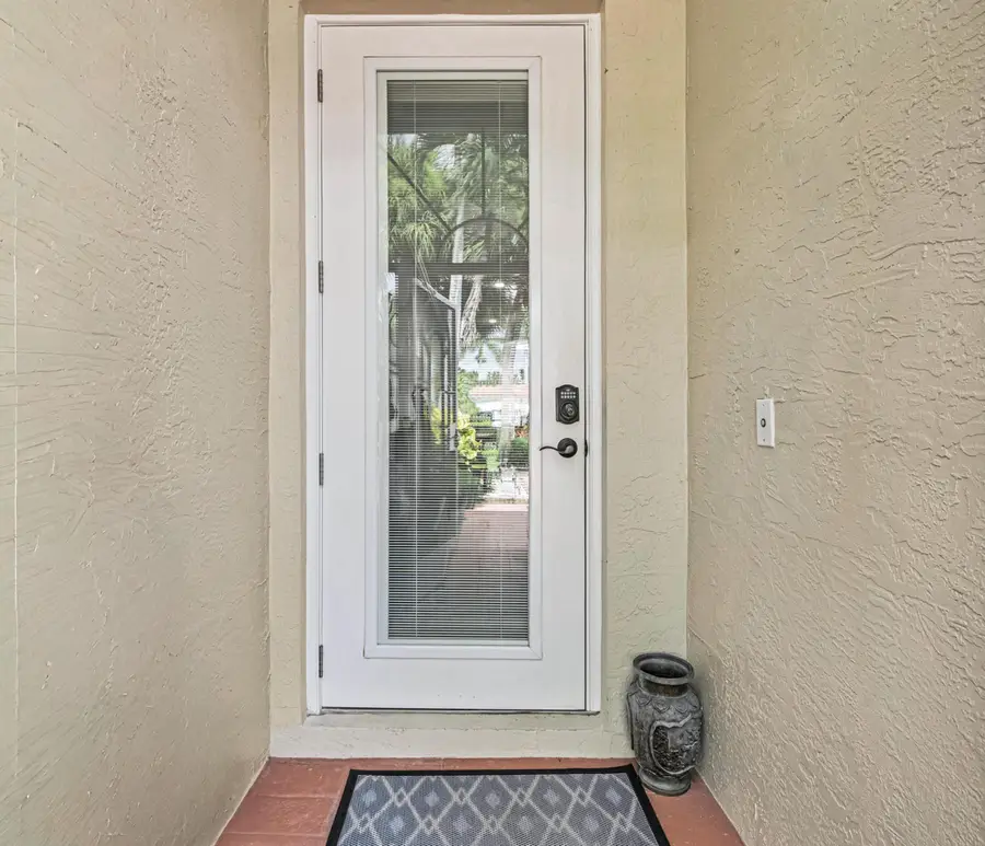 9636 Crescent View Drive N, Boynton Beach, FL 33437 - #3