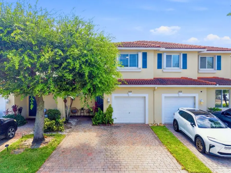 3028 N Evergreen Circle, Boynton Beach, FL 33426 - #2
