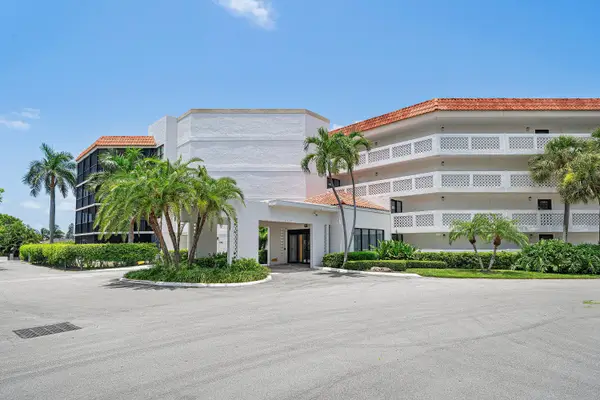 800 Jeffery Street #307, Boca Raton, FL 33487