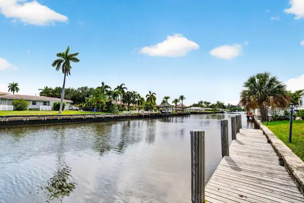 840 Pine Drive #104, Pompano Beach, FL 33060