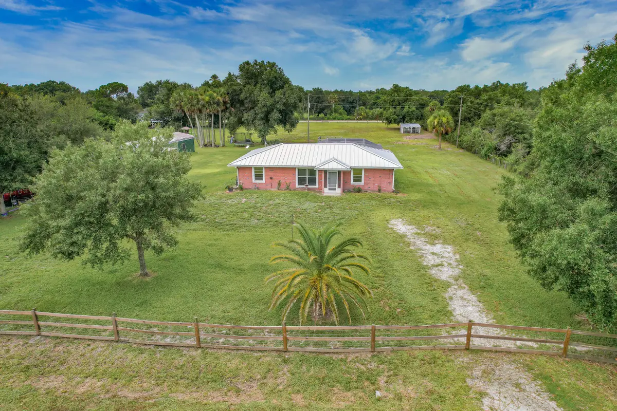 7346 NW 93rd Court, Okeechobee, FL 34972 - #1