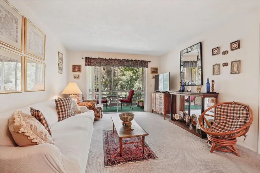 473 Lake Frances Drive, West Palm Beach, FL 33411 - #3