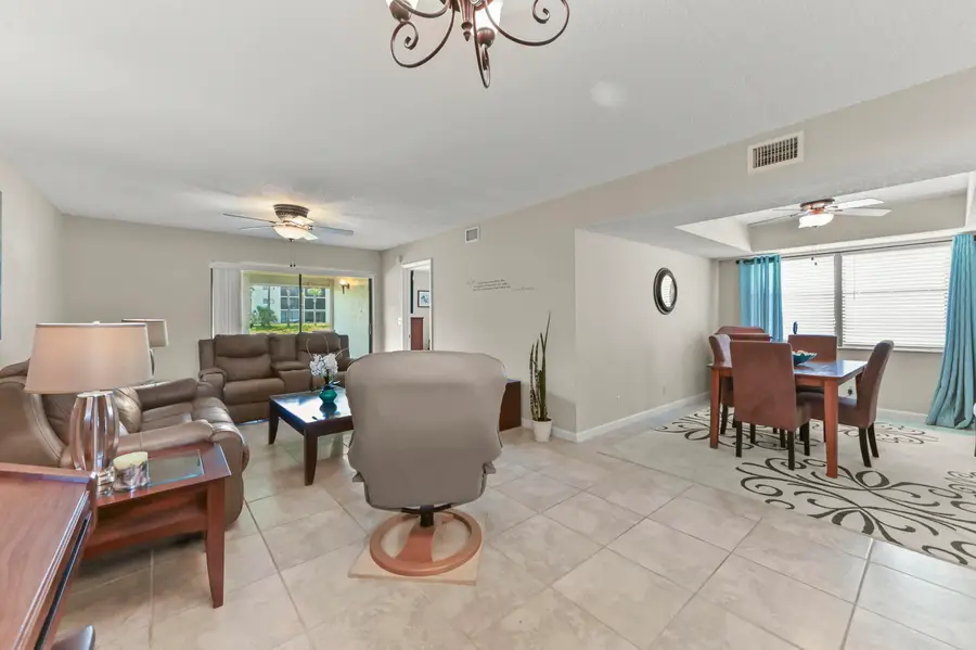 7618 Tahiti Lane #106, Lake Worth, FL 33467 - #3