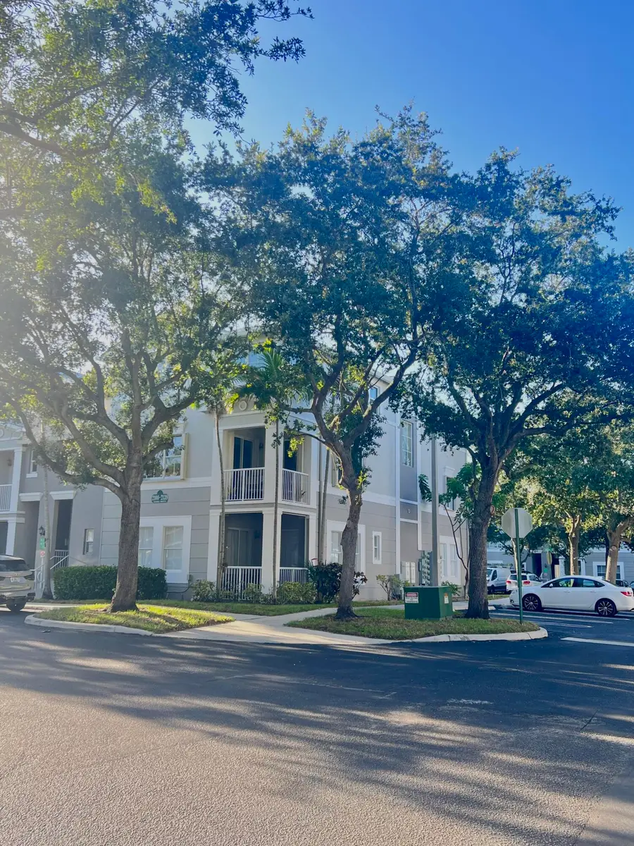 2116 Shoma Drive #Unit 2116, Royal Palm Beach, FL 33414 - #3