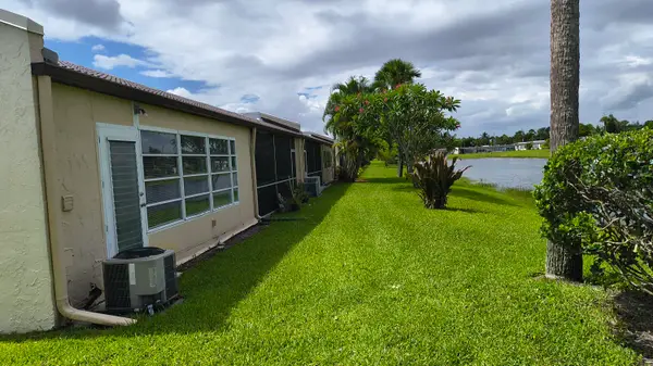 173 Lake Meryl Drive, West Palm Beach, FL 33411