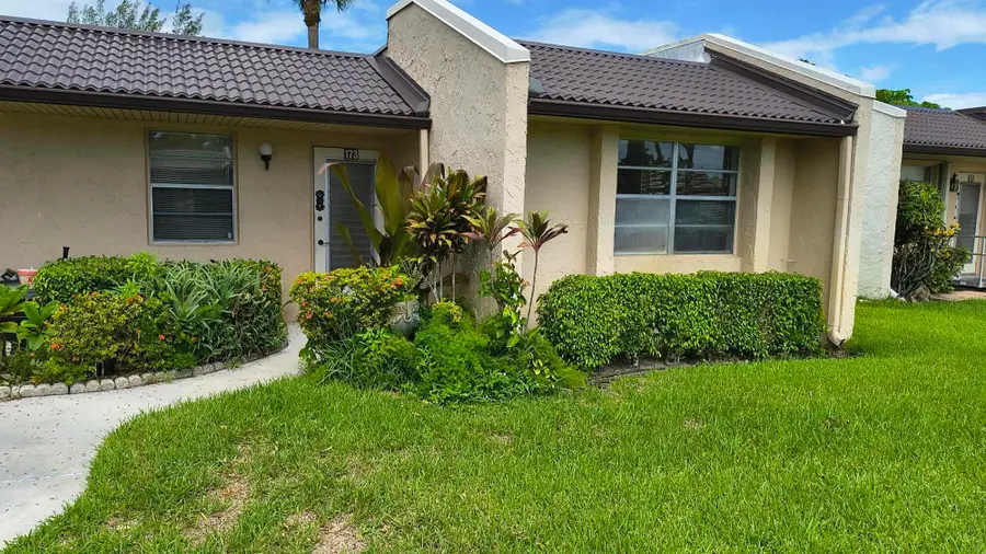 173 Lake Meryl Drive, West Palm Beach, FL 33411 - #2
