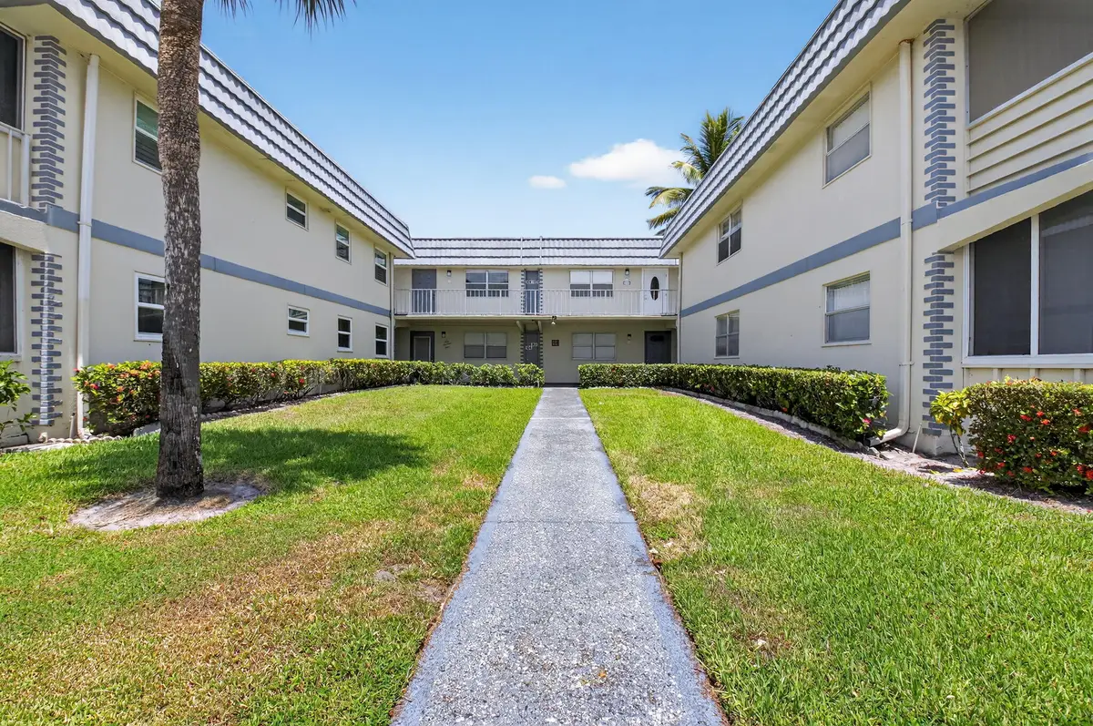 103 Brittany C, Delray Beach, FL 33446 - #1