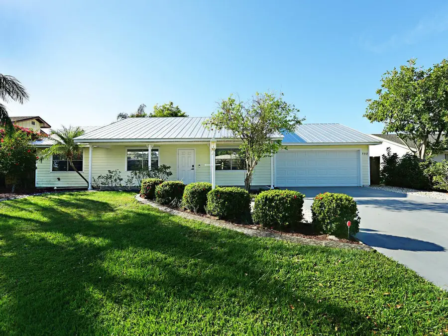 598 NE Maranta Terrado Ne, Jensen Beach, FL 34957 - #2