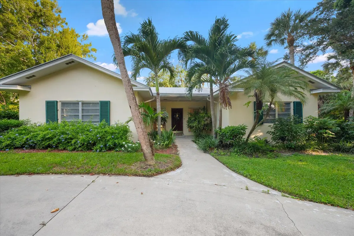 24/22 Via Lucindia Drive, Sewalls Point, FL 34996 - #1