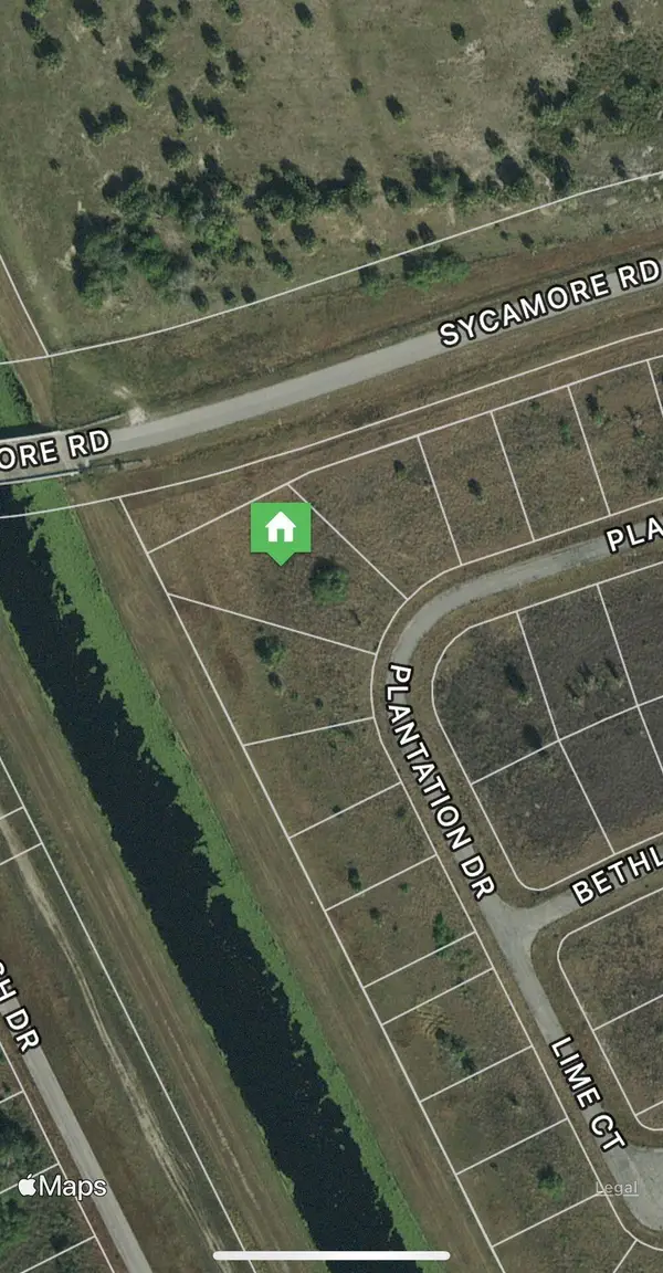 144 Bethlehem Place, Labelle, FL 33935