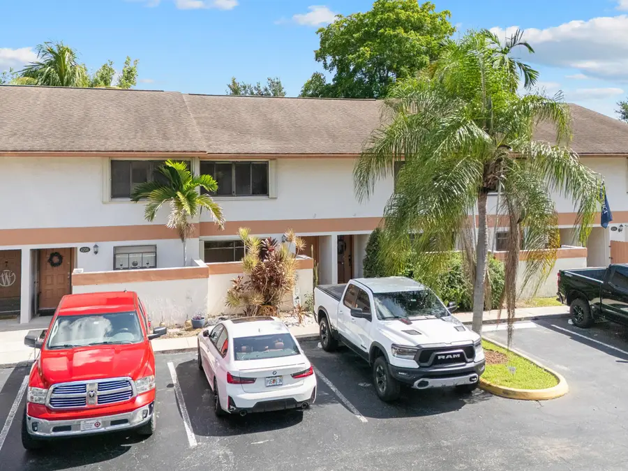 4206 SW 70th Terrace #4206, Davie, FL 33314 - #2
