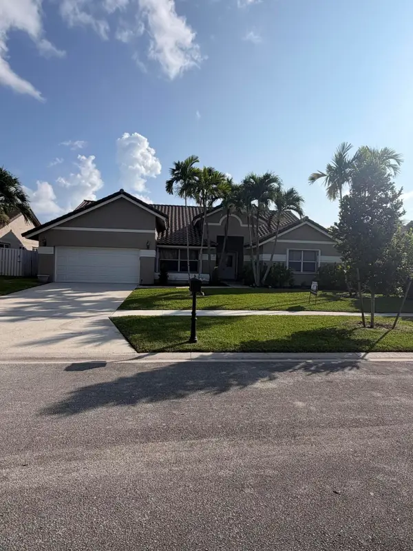 16320 NW 9th Drive, Pembroke Pines, FL 33028
