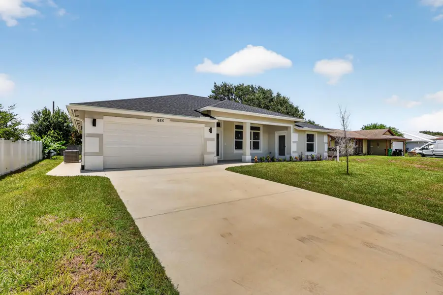 655 SW Seagull Terrace, Port Saint Lucie, FL 34953 - #3