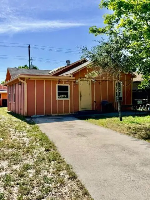 1009 S Pine Street, Lake Worth Beach, FL 33460 - #1