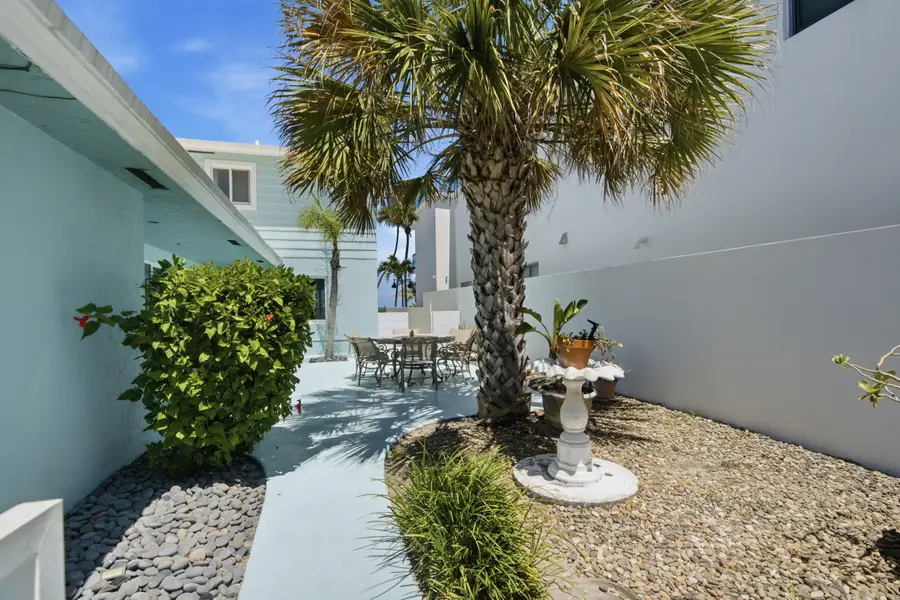 1735 N Fort Lauderdale Beach Boulevard, Fort Lauderdale, FL 33305 - #3