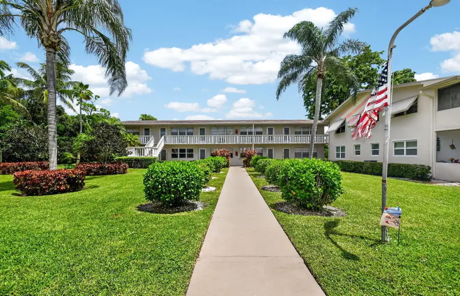 16 Sussex A, West Palm Beach, FL 33417 - #2
