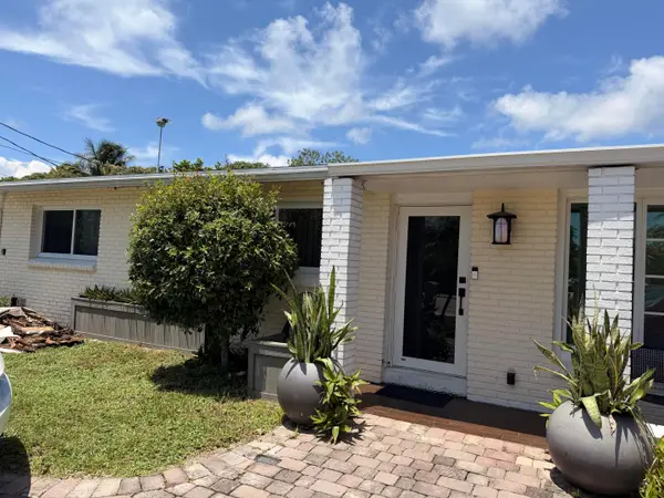 1905 S Florida Mango Road, West Palm Beach, FL 33406