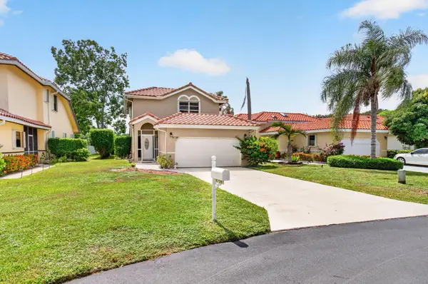 8718 Via Reale, Boca Raton, FL 33496