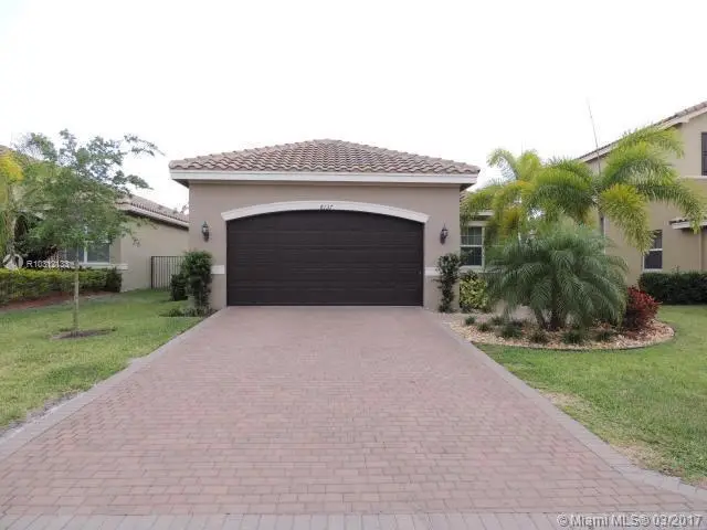 8137 Pinnacle Pass Way, Boynton Beach, FL 33473 - #1