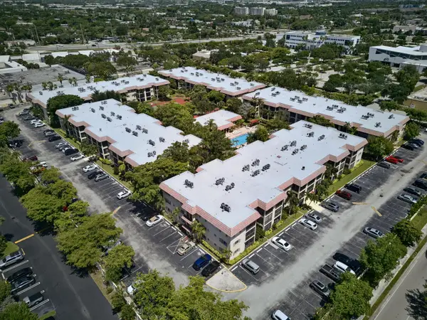 255 S Cypress Road #342, Pompano Beach, FL 33060