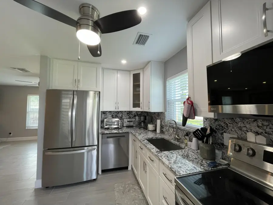 222 SE 3rd Street, Boynton Beach, FL 33435 - #3