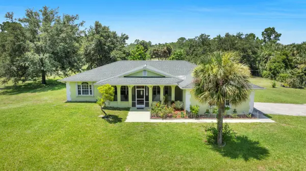 420 18th Avenue Ne, Naples, FL 34120