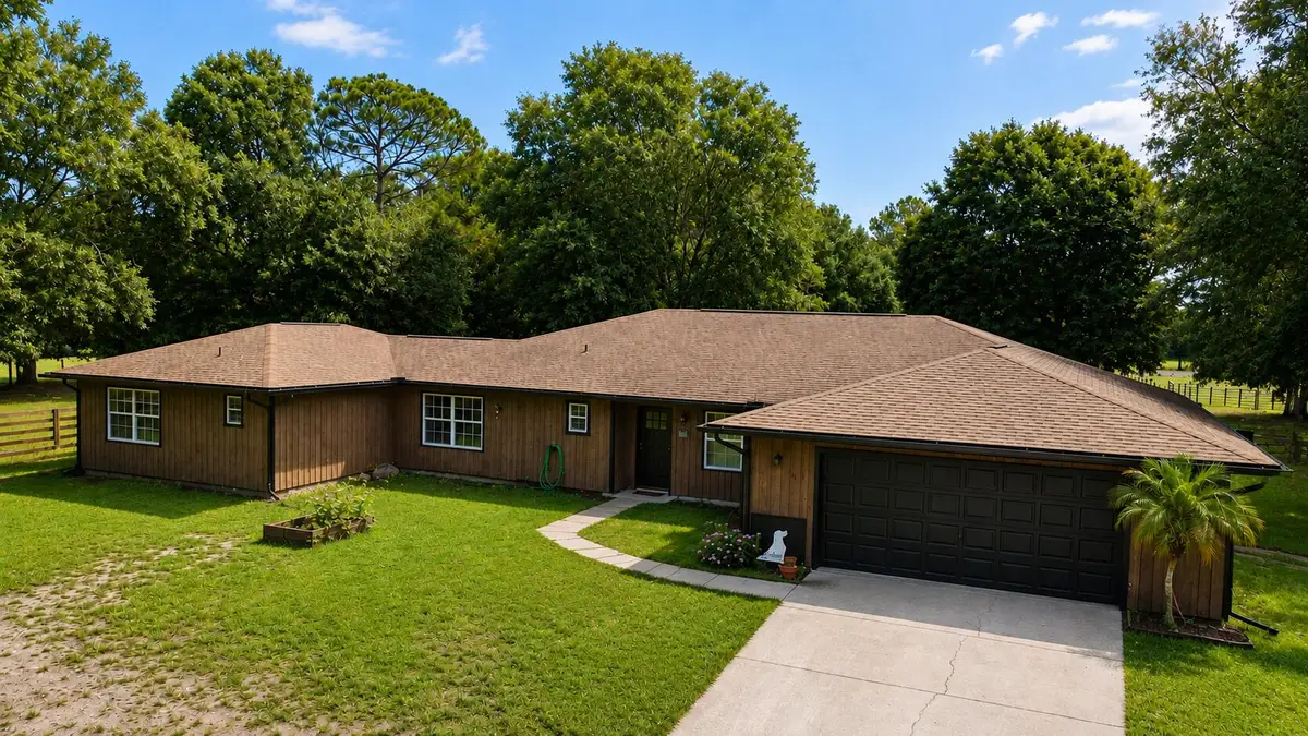 140 Park Land Drive, Lake Placid, FL 33852 - #1