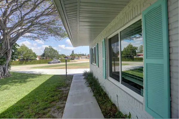 1133 7th Street, Lake Park, FL 33403