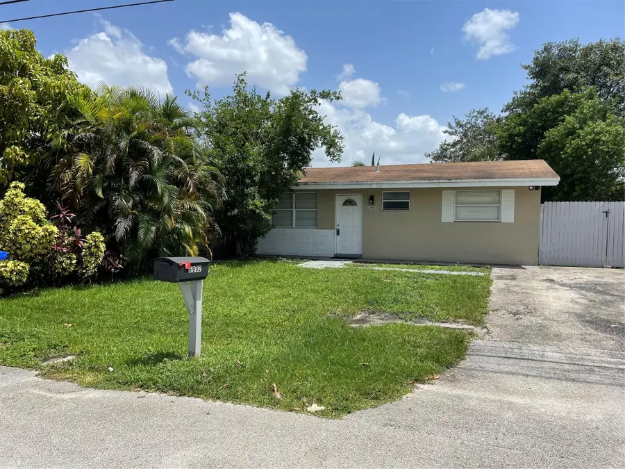 6902 SW 15th Street, North Lauderdale, FL 33068 - #3