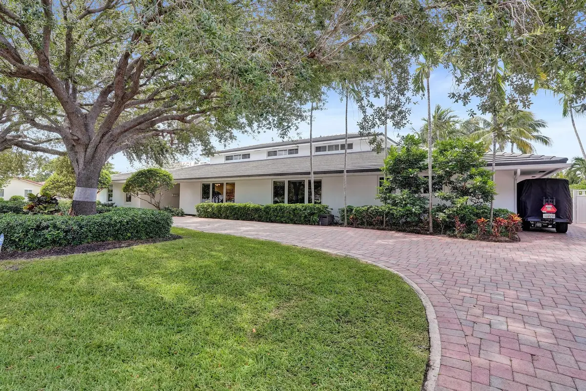 2 Mendota Lane, Sea Ranch Lakes, FL 33308 - #1