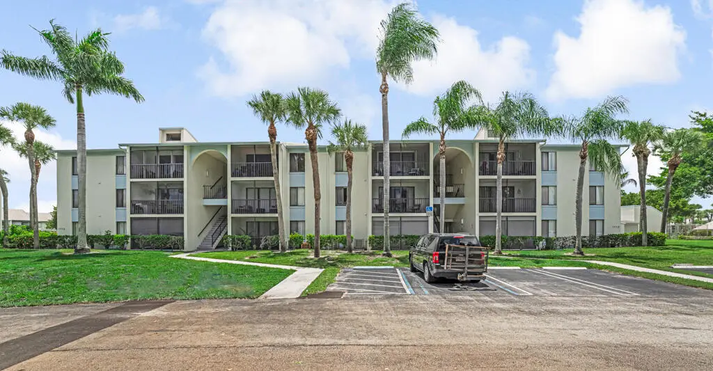 1112 Green Pine Boulevard #G3, West Palm Beach, FL 33409 - #1