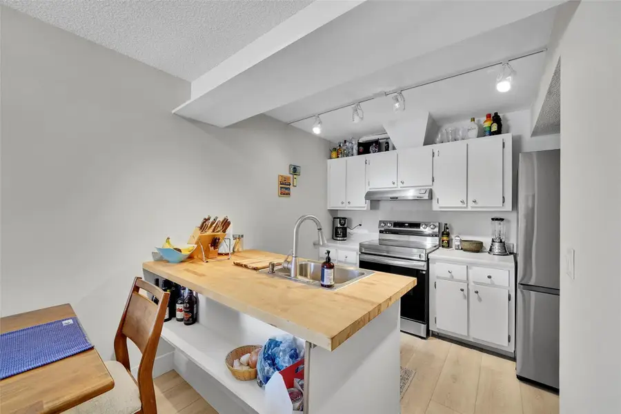 670 Kensington Place #5B, Wilton Manors, FL 33305 - #3