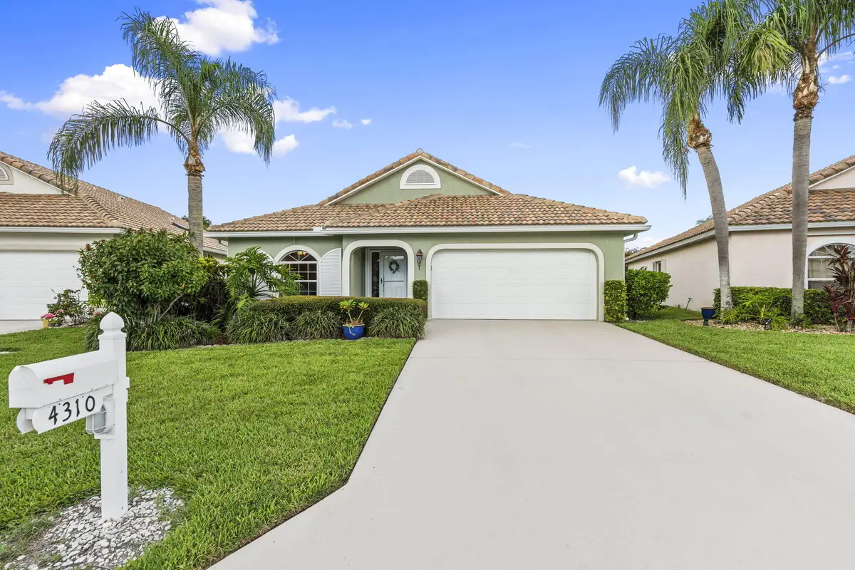 4310 SE Scotland Cay Way, Stuart, FL 34997 - #1