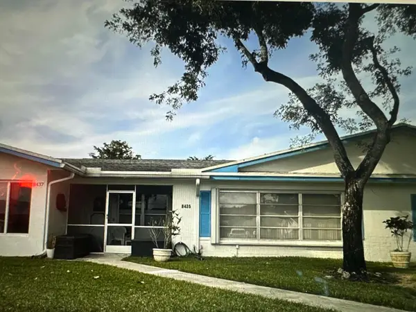 8435 NW 10th Street #B50, Plantation, FL 33322
