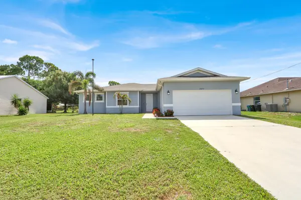 3673 SW Bonwold, Port St Lucie, FL 34953