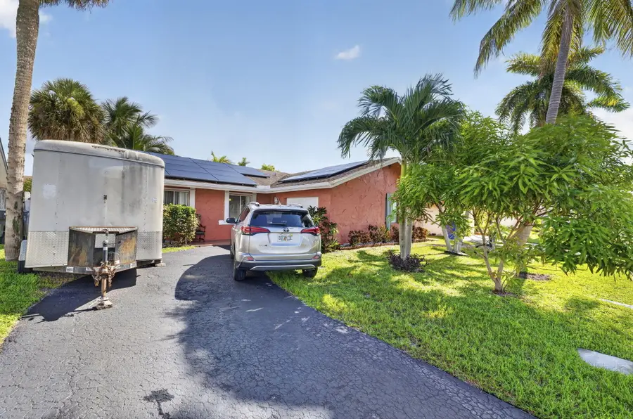 7513 SW 7th Street, North Lauderdale, FL 33068 - #3