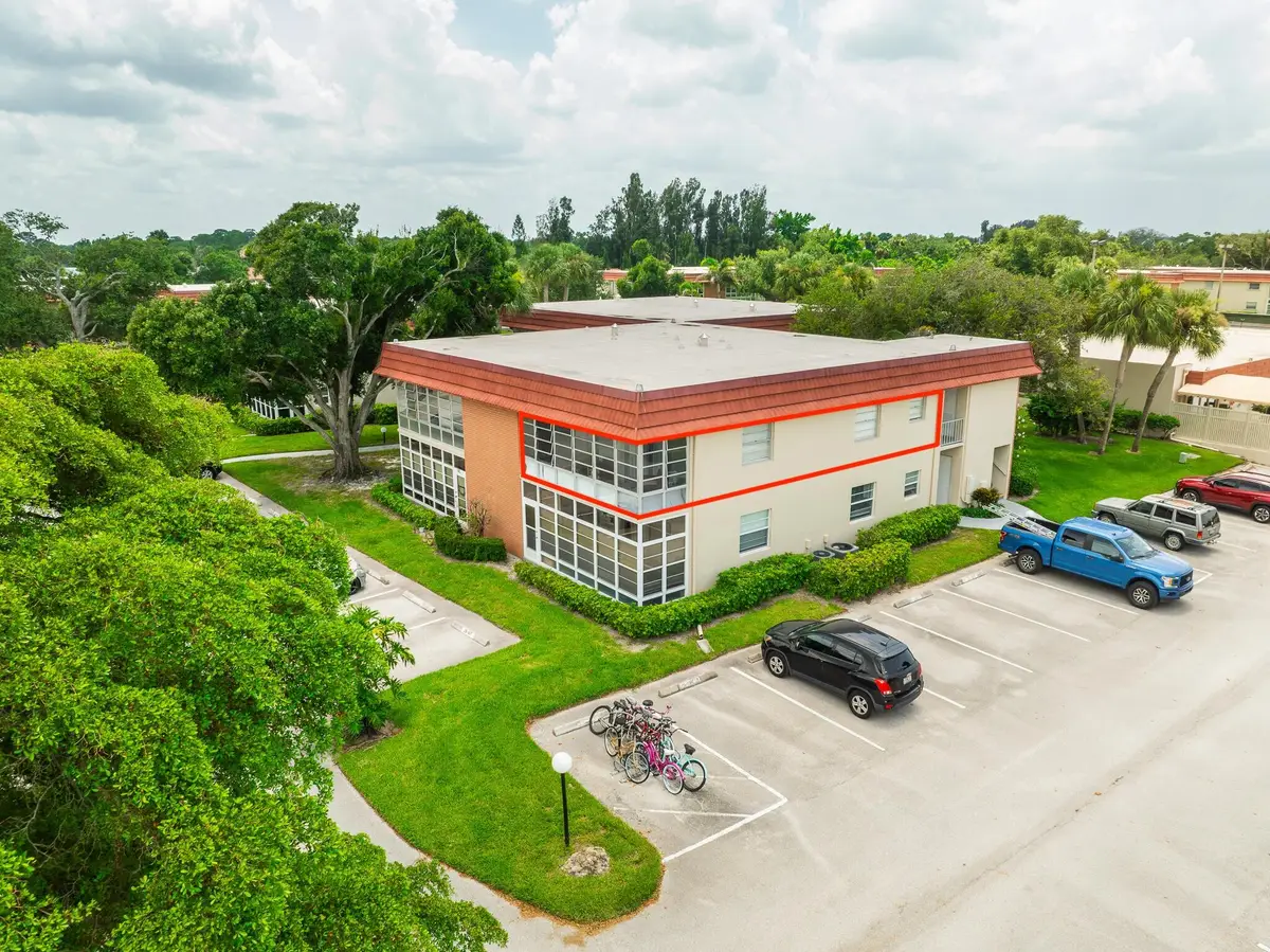 26 Pine Arbor Lane #207, Vero Beach, FL 32962 - #1