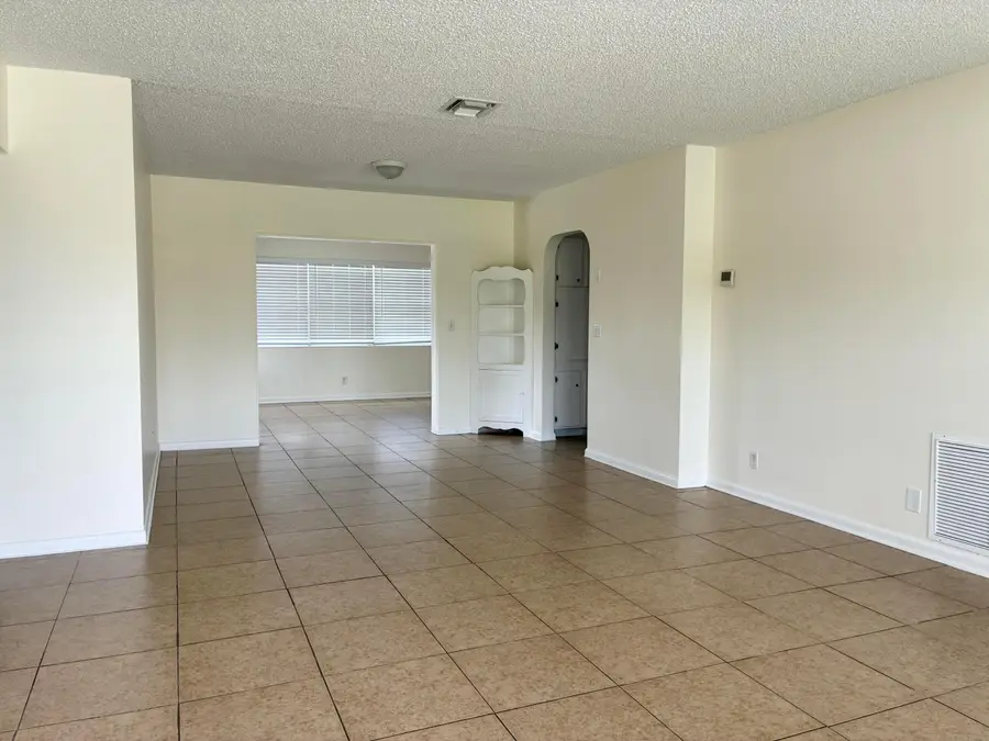 1142 Garnett Street, Lantana, FL 33462 - #3