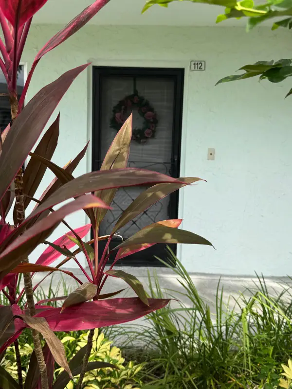 6698 10th Avenue N #112, Lake Worth, FL 33467