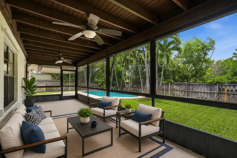 7085 Hyatt Avenue, Lantana, FL 33462 - #2