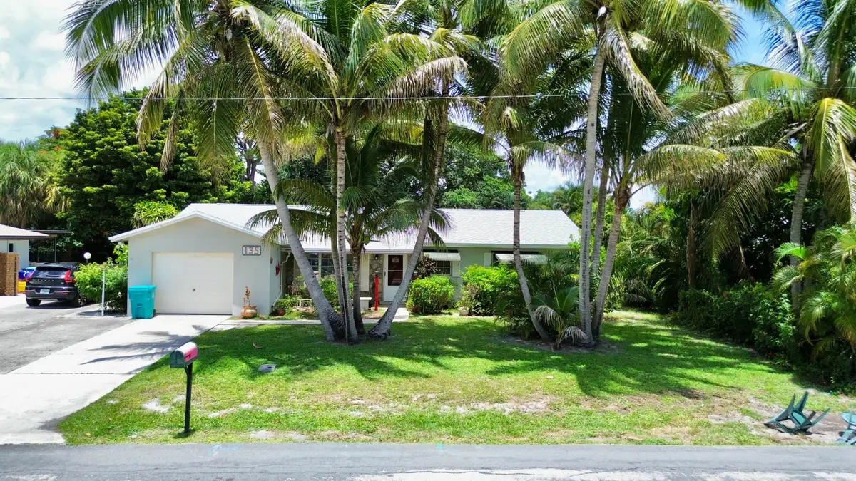 135 SE 26th Avenue, Boynton Beach, FL 33435 - #1