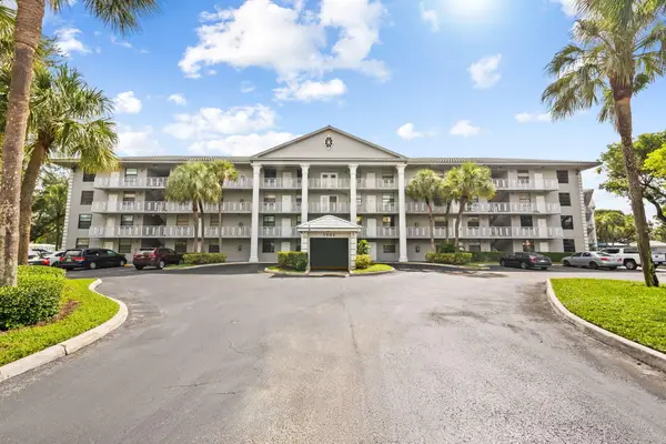 1502 Whitehall Drive #403, Davie, FL 33324